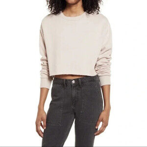Socialite Women's Crop Fleece Sweatshirt In Sand Size M